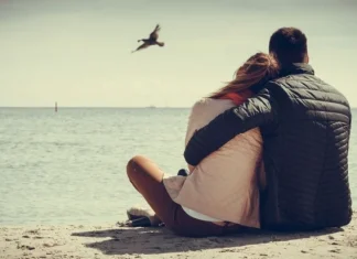 3 trucuri ușoare pentru a seduce un bărbat dificil și pentru a-l face să se îndrăgostească de tine