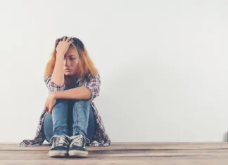 6 semne că ultima relație ți-a provocat stres post-traumatic