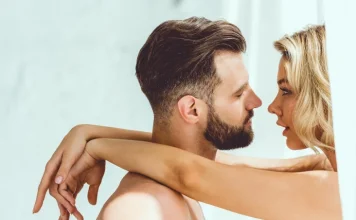 8 poziții sexuale ușor de făcut și plăcute