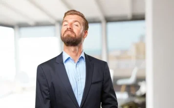 9 răspunsuri grozave la tratarea cu oameni aroganți