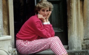 Book dezvăluie că Lady Di s-a aruncat pe niște scări când era însărcinată cu William