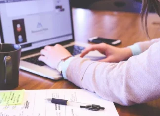 Ce joburi se pot face de acasă și sunt profitabile?