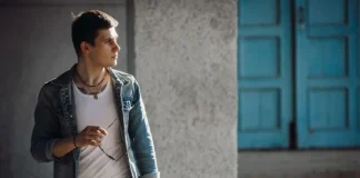 Cele 10 realități care se ascund în spatele single-urilor pretențioase