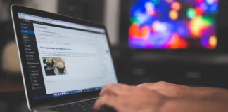 Cele 8 părți ale unei știri jurnalistice
