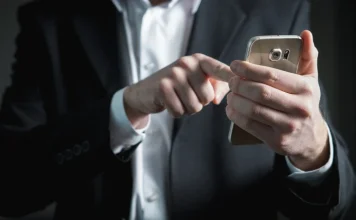 Cele 9 motive pentru care te lasa ‘in vazut’ pe WhatsApp