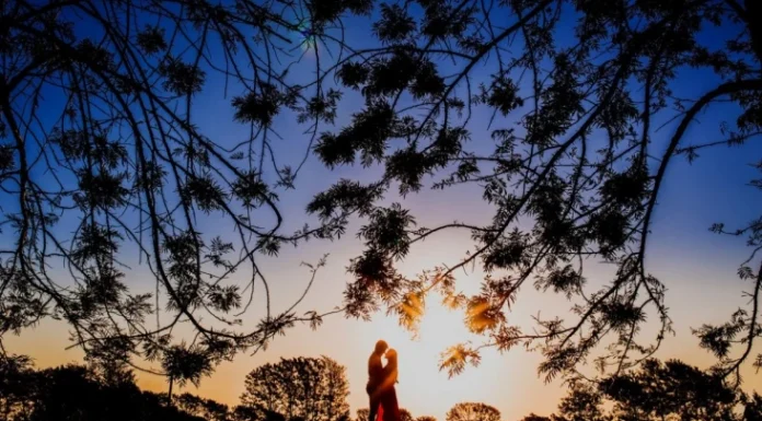 Cele mai bune 12 povești de dragoste pentru îndrăgostiți și romantici