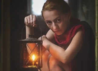 Cele mai bune 15 cărți de groază pentru a fi foarte speriat