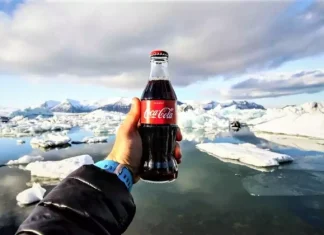 Cum este fabrica Coca-Cola înăuntru? Cum o fac?