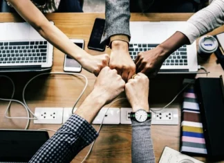 Cum să creezi o companie de la zero în 7 pași