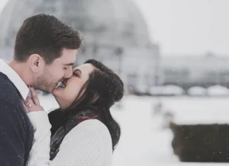 Cum să dai un sărut perfect unei fete