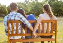 Cum se comportă un bărbat căsătorit când îi place o altă femeie?