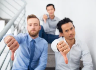 Cum sunt părinții toxici? Acestea sunt caracteristicile sale…