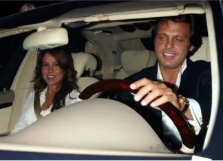 Dacă nu știai, Mariana Yazbek nu a fost singura care i-a schimbat viața incredibilului cântăreț Luis Miguel. Aici vă las 15 femei care au făcut și ele parte din viața lui.
