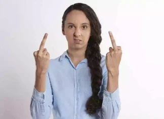 ⇨ 15 cuvinte pentru a insulta (corespunzător) 🔥