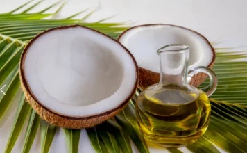 Elimina ridurile cu bicarbonat de sodiu si ulei de cocos: masca de fata eficienta