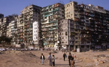 Kowloon: cel mai dens oraș din istorie