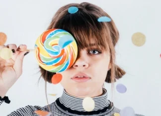 Moda anilor 80 la bărbați și femei: cum eram noi?