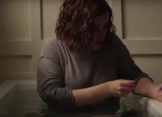 Netflix schimbă scena sinuciderii în „13 Reasons Why”