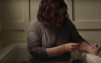 Netflix schimbă scena sinuciderii în „13 Reasons Why”