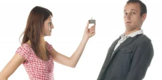 Nu vrea să aibă angajamente? Mici trucuri pentru a-ți schimba modul de a gândi
