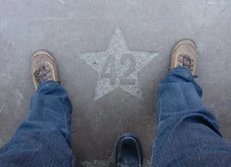 Stii pozitia 42? Îndrăznește să faci plăcere fără limite