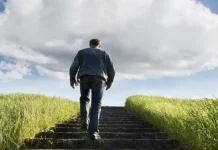 Trăiește, luptă și nu renunța niciodată!