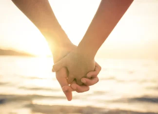 M-am indragostit peste liniile de lupta ale Afganistanului