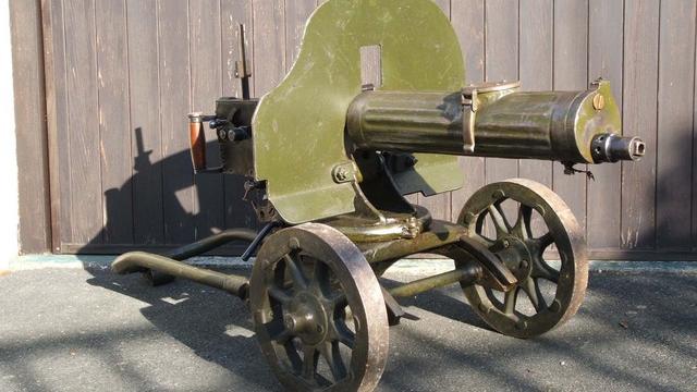 25 maxim_hopper_2_tn