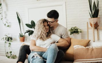 4 Definitii principale ale intimitatii si ce inseamna acestea pentru tine