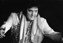 De ce ar trebui sa ne pese inca de Elvis Presley?