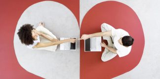 7 moduri de a-ti imbunatati relatia la distanta