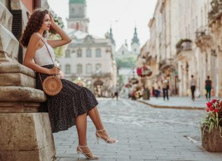 Cum să alegi fusta potrivită în funcție de silueta ta?